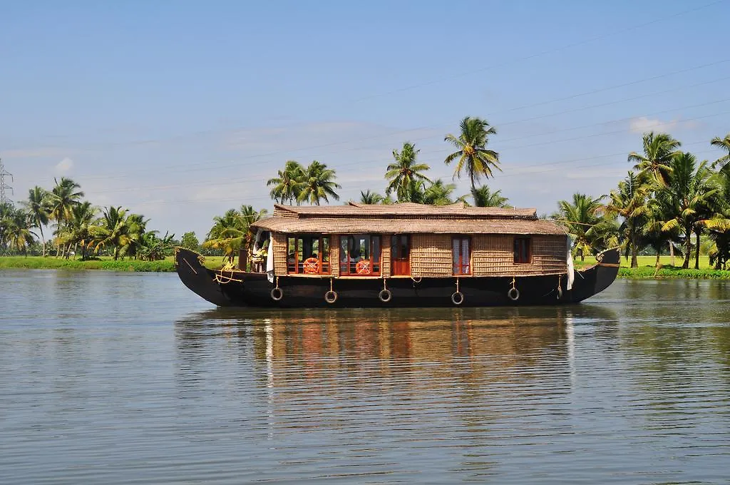 Citrus Backwaters And Spa Resort Alleppey Alappuzha India