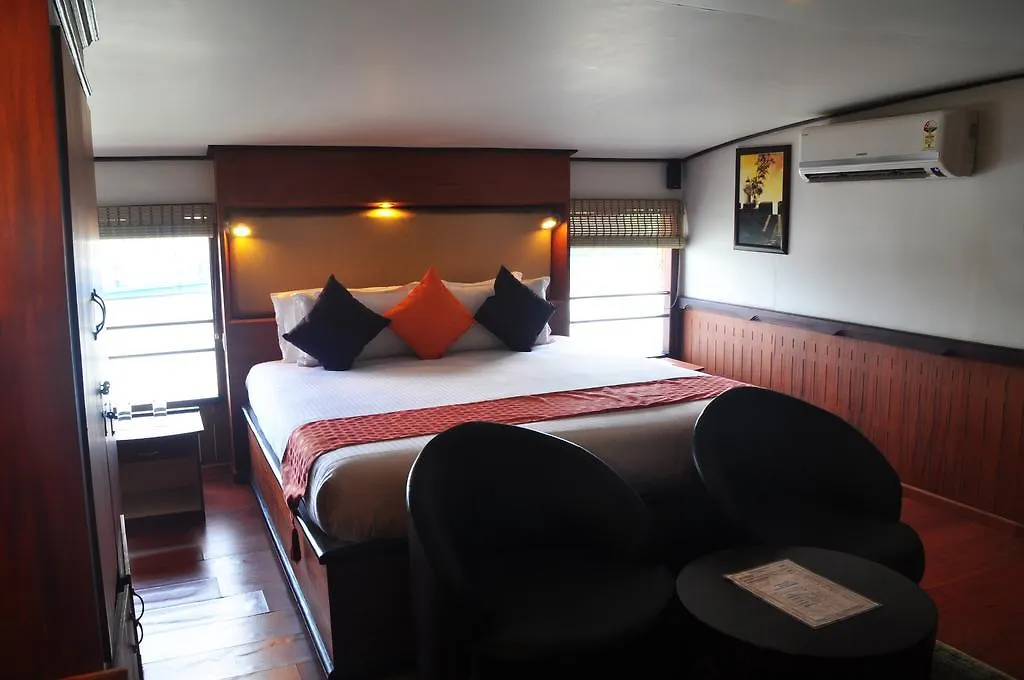 Citrus Backwaters And Spa Resort Alleppey Alappuzha