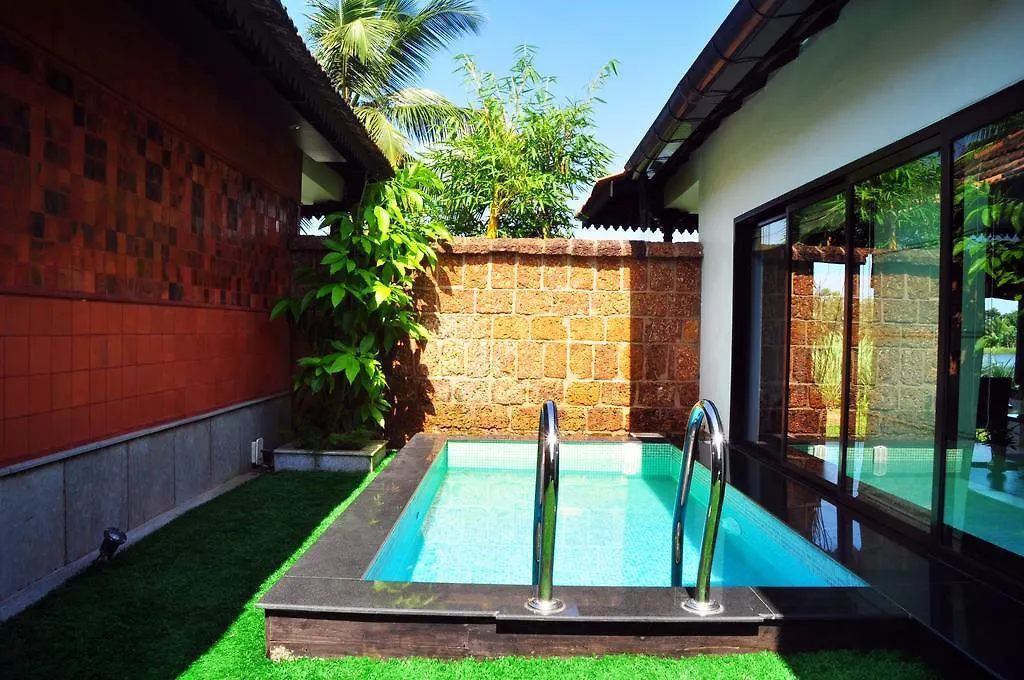 Citrus Backwaters And Spa Resort Alleppey Alappuzha