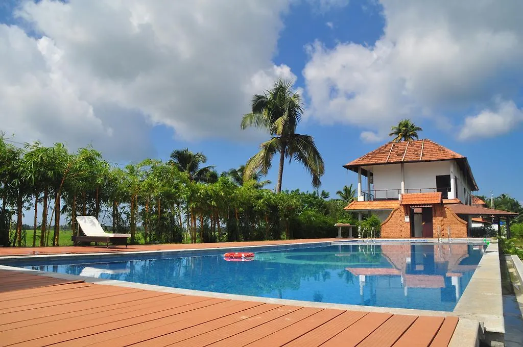 Citrus Backwaters And Spa Resort Alleppey Alappuzha 3*,  India
