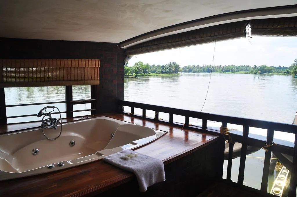 Citrus Backwaters And Spa Resort Alleppey Alappuzha