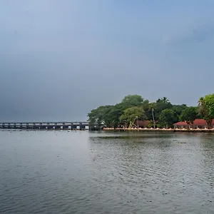 Resort Ktdc Kumarakom Gateway